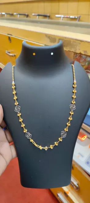 Ladies chains 22k - TARA SHREE JEWELLERS