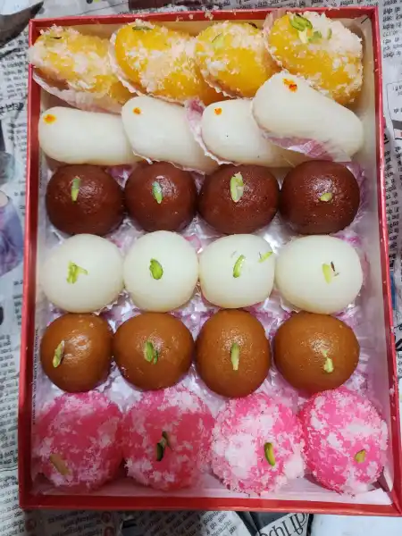 Spounch sweets  - SHAGUN SWEETS & RESTAURANT