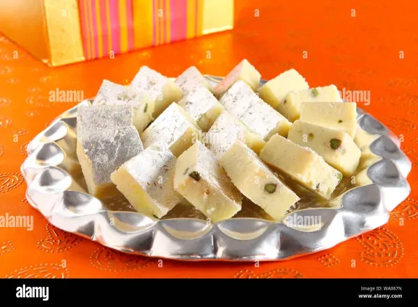 खोया बर्फी - SAUN SWEETS & SAUN BAKERS