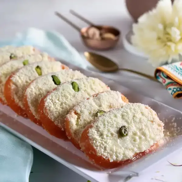 छेना टोस्ट - SAUN SWEETS & SAUN BAKERS
