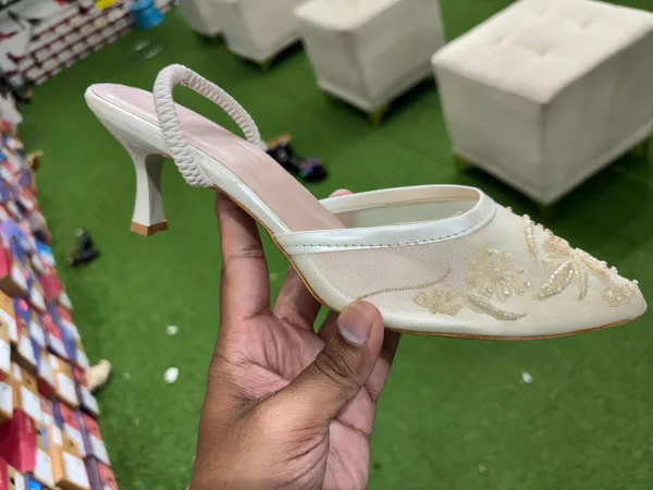  - STEPS IN STYLE