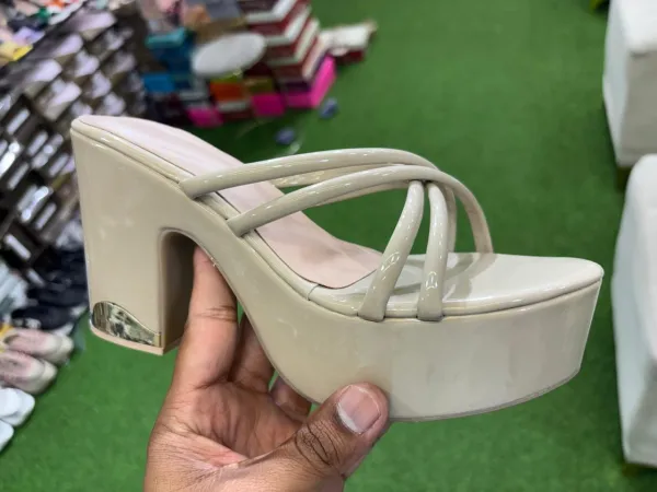  - STEPS IN STYLE