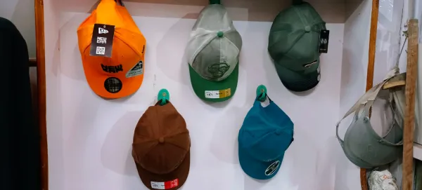  - HUM TUM GARMENTS & SPORTS