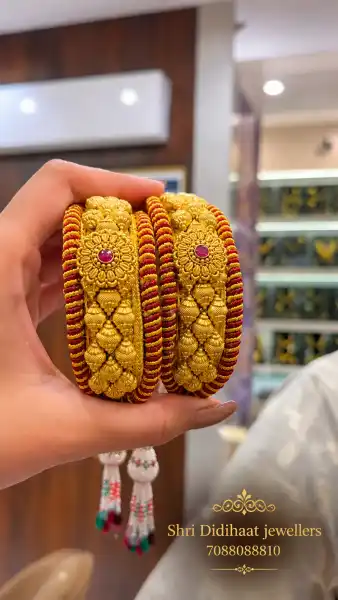  - श्री डीडीहाट ज्वैलर्स
