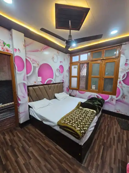  - HOTEL NANAK