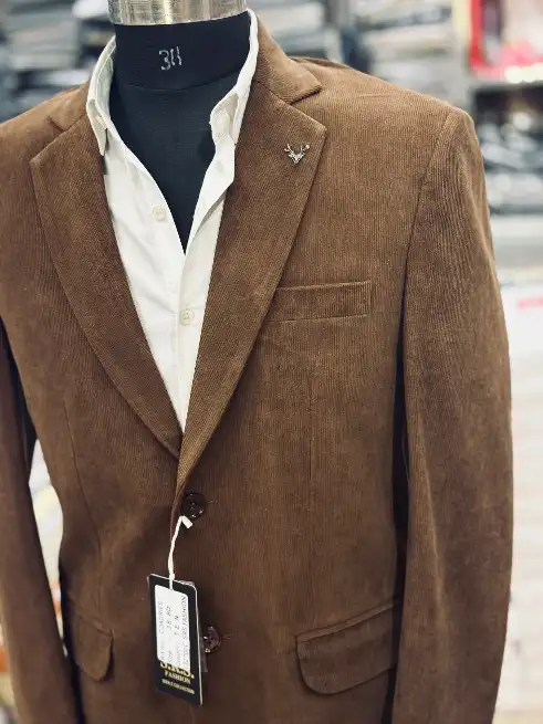 Blezars nd Suits - S.R TRADERS