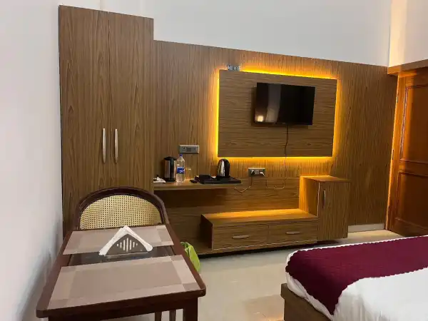 ROOM NO 104 - HOTEL DEVKI HAYAT RESTAURANT & CAFE
