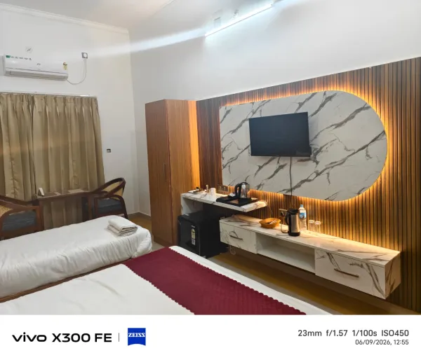 ROOM NO 206 - HOTEL DEVKI HAYAT RESTAURANT & CAFE
