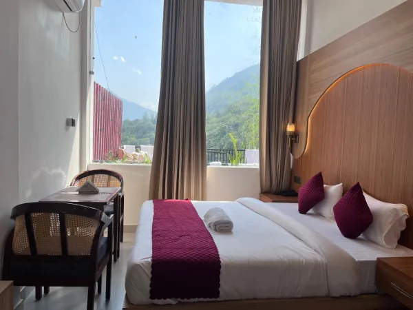 ROOM NO 205 - HOTEL DEVKI HAYAT RESTAURANT & CAFE