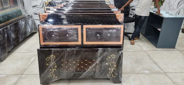  - रावत फर्नीचर एण्ड इलेक्ट्रॉनिक्स