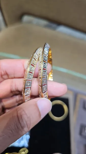BANGLES 3 - SETH CHANDRABHAN JAGDISH NARAYAN SARRAF