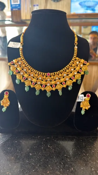 NECKLACE  - RAM KRIPA JEWELLERS