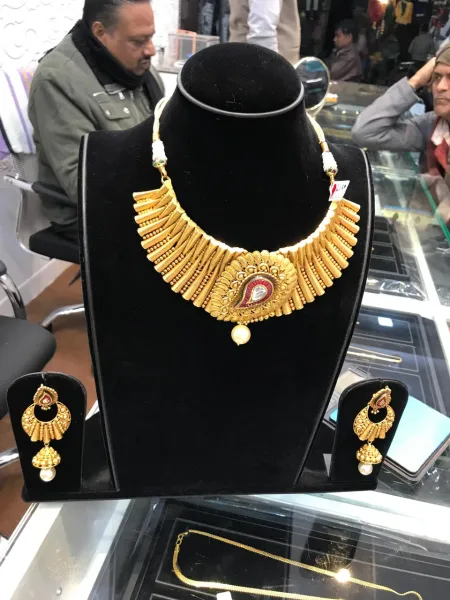 NECKLACE 14 - लाला रामस्वरूप हीरालाल ज्वैलर्स