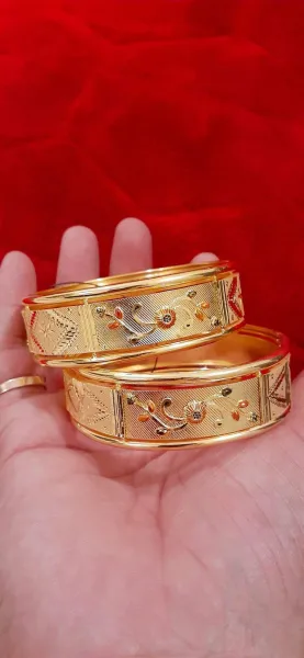 BANGLES 8 - SETH MADAN LAL JEWELLERS