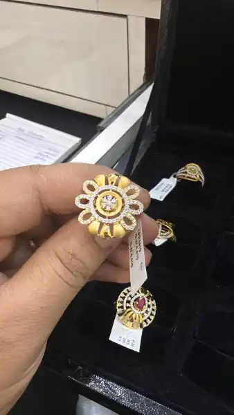 ring - श्यामा ज्वैलर्स