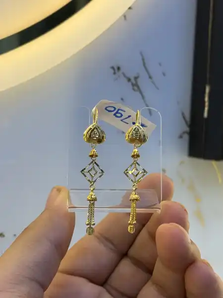 Earrings 9 - श्यामा ज्वैलर्स