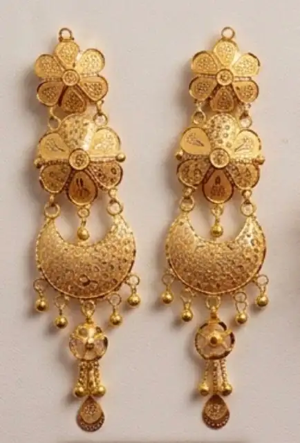 Earrings  - सेठ किरन प्रकाश अरविंद्र कुमार ज्वैलर्स