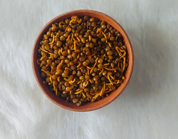 Dal moth  - GUJRATI MISTHAN BHANDAR