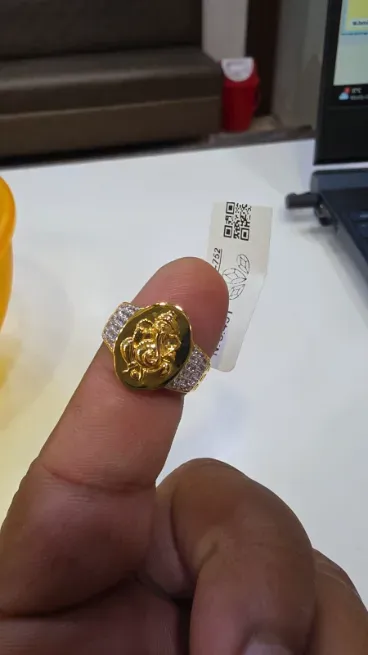  - R.K. JEWELLERS
