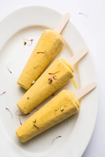 Kesar kulfi  - KAILASH BHAI KA GWALIOR GAJAK & SWEETS