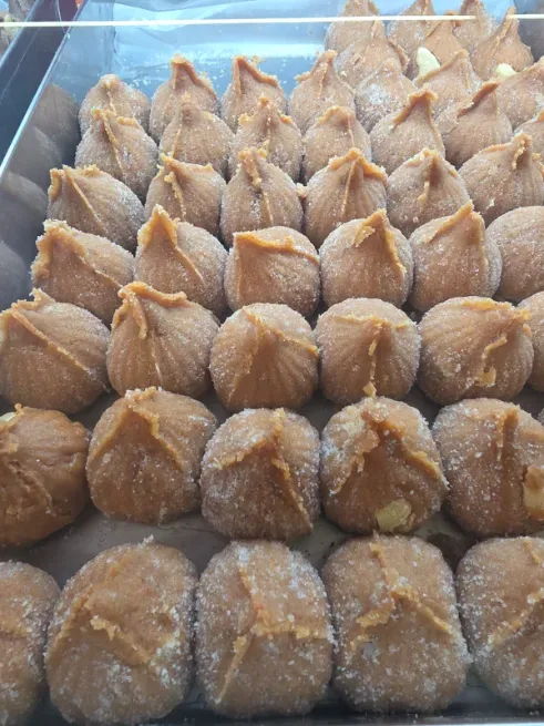 Meva Modak 640 Kg  - KAILASH BHAI KA GWALIOR GAJAK & SWEETS
