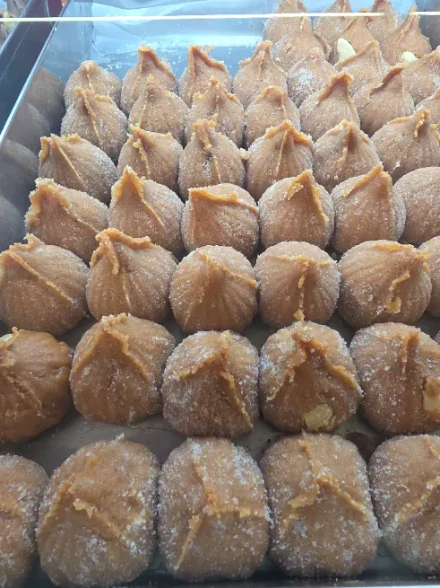 640/- kg - KAILASH BHAI KA GWALIOR GAJAK & SWEETS