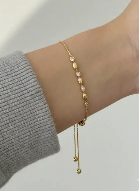 Fancy bracelet - DAGINA JEWELLERS