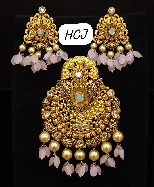 18ct - HARISHCHANDRA JEWELLERS