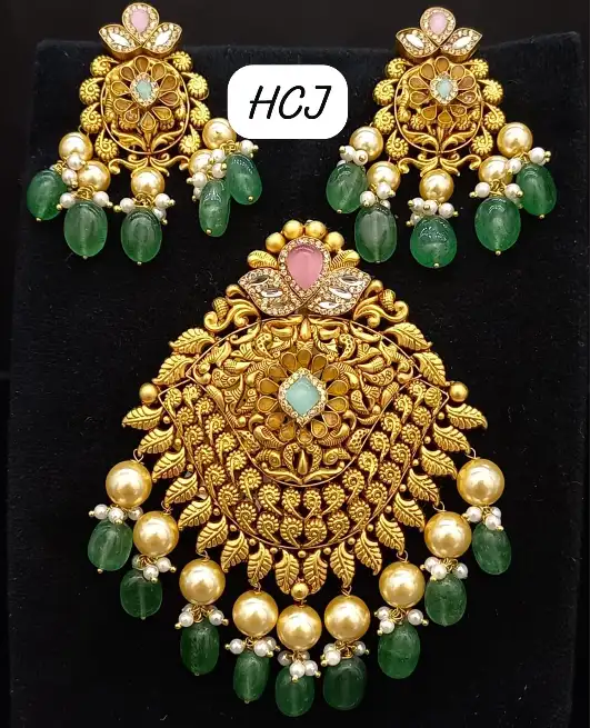 18ct 3 - HARISHCHANDRA JEWELLERS