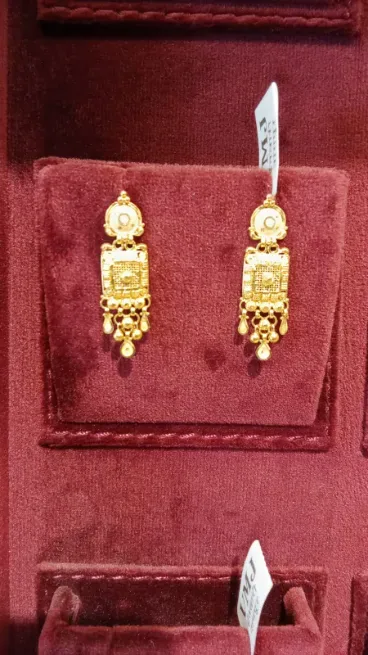  - VM JEWELLERS