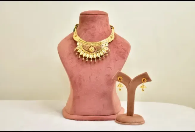  - NAINA JEWELLERS