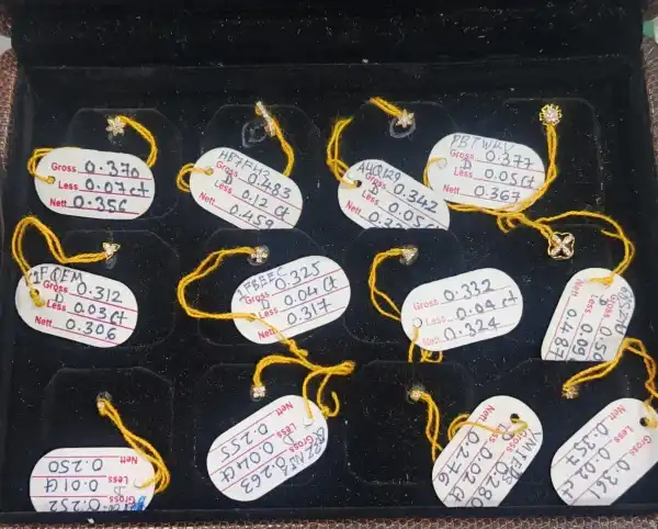 Dimond jewellery  - श्री बाराही ज्वैलर्स