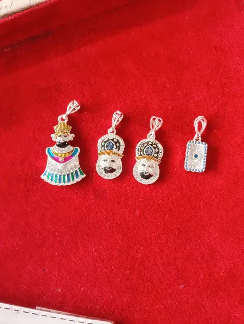 Casting silver god pendent  - शान्ती ज्वैलर्स
