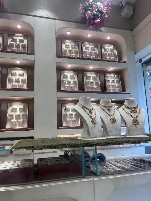 Rajwadi haar - BANGRE JEWELLERS
