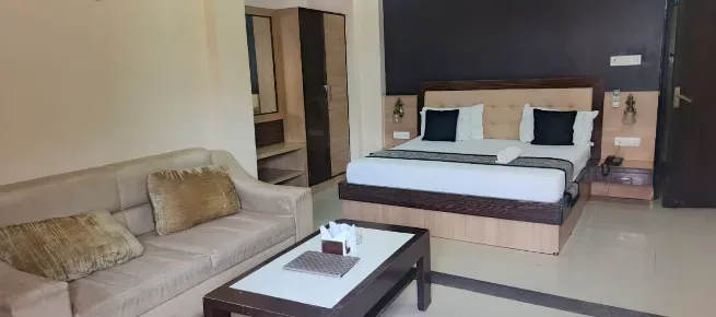Room 8 - HOTEL BHARAT IMPERIAL