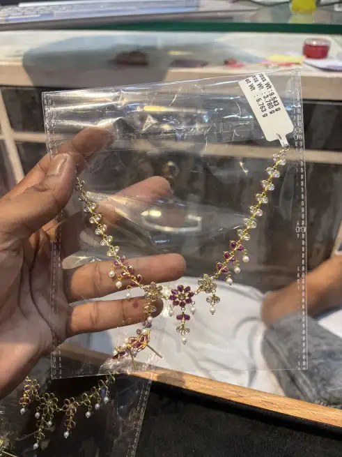 Under 6gm 18 Carat - S.T JEWELLERS