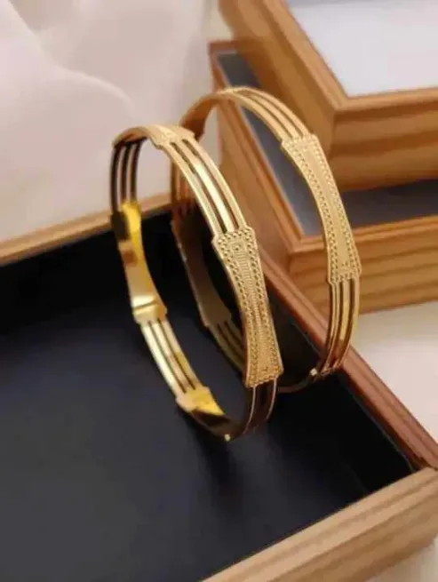  - श्याम बाबू रामबाबू एण्ड सर्राफ