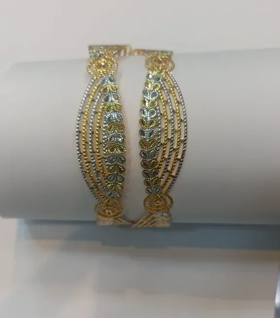 Bangles - के. के. एण्ड संस