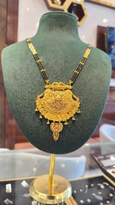 Gold Mangalsutra - खजाँची डायमंड एंड ज्वैलर्स