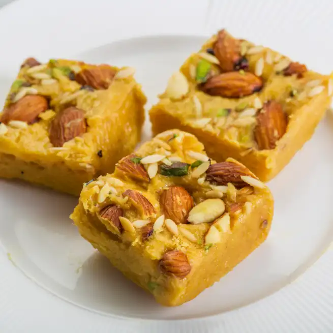 पतिसा  - ROYAL RESTAURANT & SWEETS