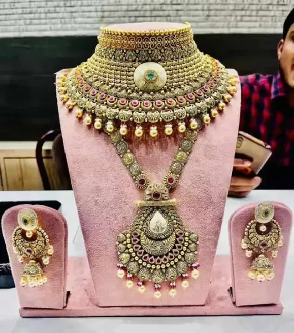 Necklace 7 - हल्के राम सोनी एण्ड संस