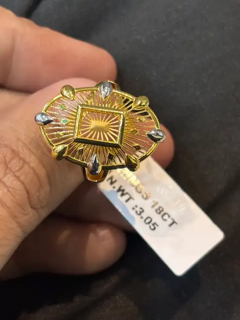 Ladies Rings - SAWARIYA JEWELLERS