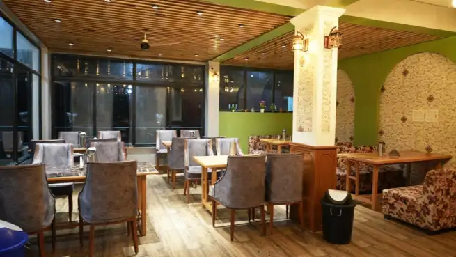  - HOTEL KARAN'S INN SWEETS & RESTAURANT