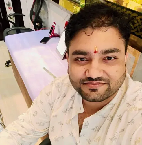Mr . MAYANK SONI